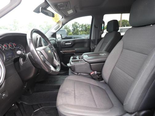 Shadow Gray Metallic 2019 Chevrolet Silverado 1500 LT