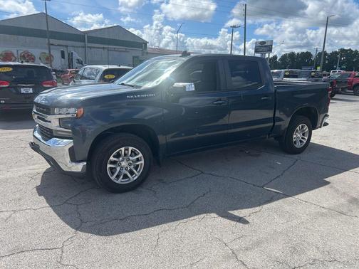 Shadow Gray Metallic 2019 Chevrolet Silverado 1500 LT