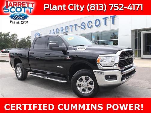 2024 RAM 2500 Big Horn Crew Cab 4x4 6'4' Box