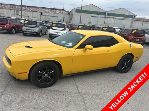 2017 Dodge Challenger SXT