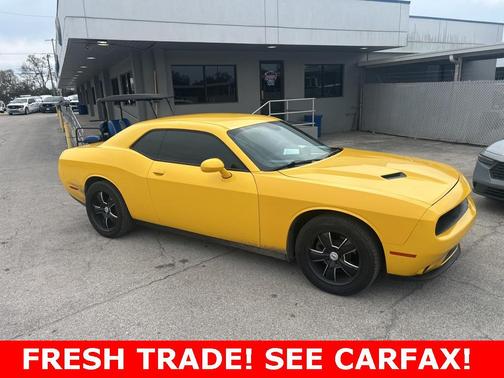 2017 Dodge Challenger SXT