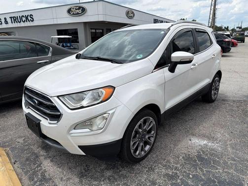 White Platinum Clearcoat Metallic 2019 Ford EcoSport Titanium