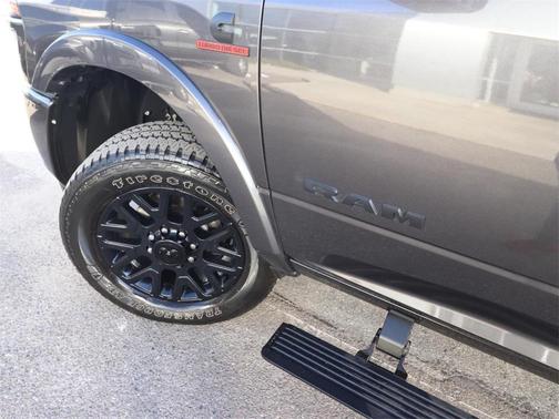 2025 RAM 2500 Limited Crew Cab 4x4 6'4' Box