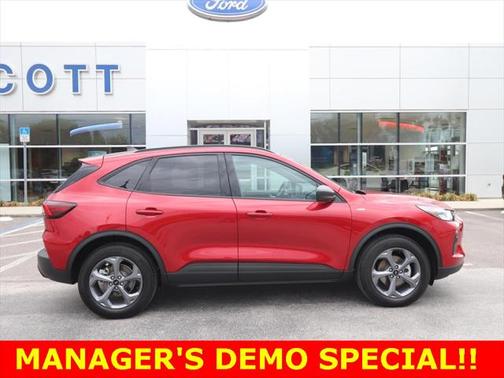 2025 Ford Escape ST-Line