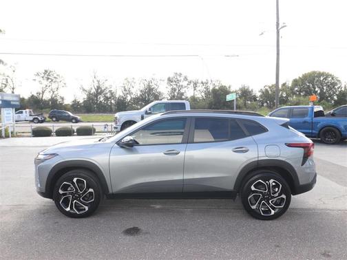 2025 Chevrolet Trax FWD 2RS