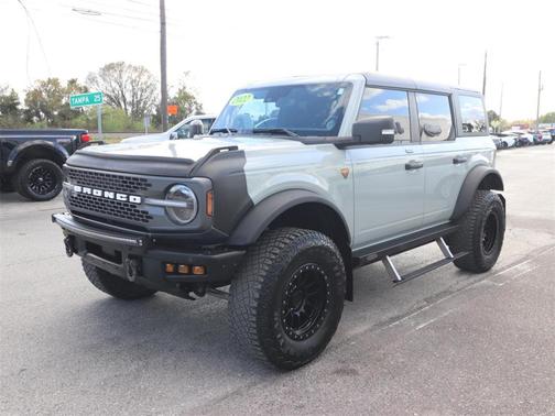 2022 Ford Bronco Badlands