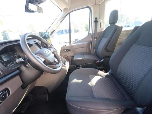2022 Ford Transit-350 XLT