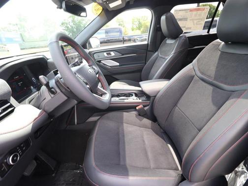 Carbonized Gray Metallic 2026 Ford Explorer ST