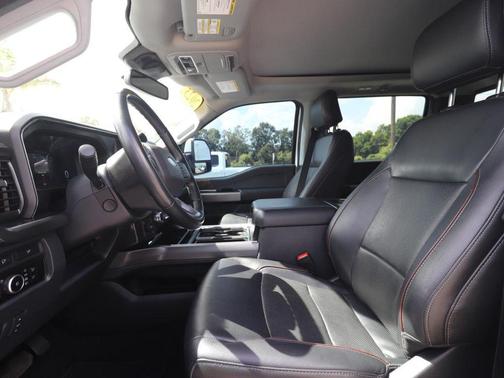 White Metallic 2023 Ford F-450 Lariat