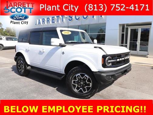 2025 Ford Bronco Outer Banks