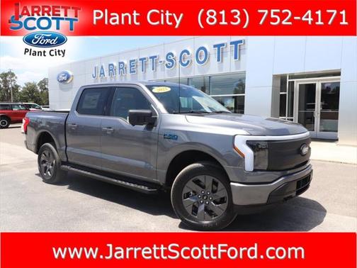 2025 Ford F-150 Lightning Flash