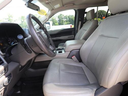 Ingot Silver 2018 Ford Expedition Max XLT