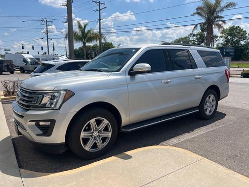 Ingot Silver 2018 Ford Expedition Max XLT