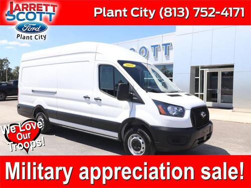 Oxford White 2025 Ford Transit-250 Base