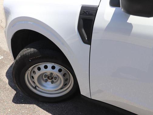 Oxford White 2026 Ford Maverick XL
