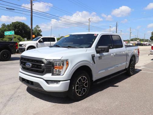 Space White Metallic 2022 Ford F-150 XLT