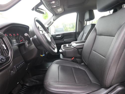 Summit White 2022 Chevrolet Silverado 2500 WT