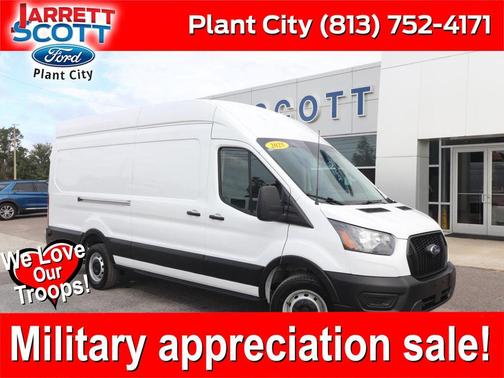 Oxford White 2025 Ford Transit-250 Base