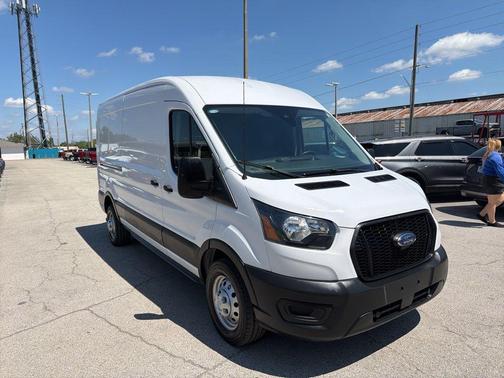 Oxford White 2023 Ford Transit-250 Base