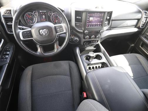 2019 RAM 2500 Big Horn Crew Cab 4x4 6'4' Box