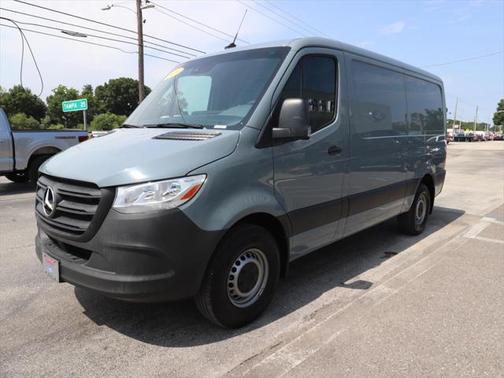 2024 Mercedes-Benz Sprinter 2500 Standard Roof