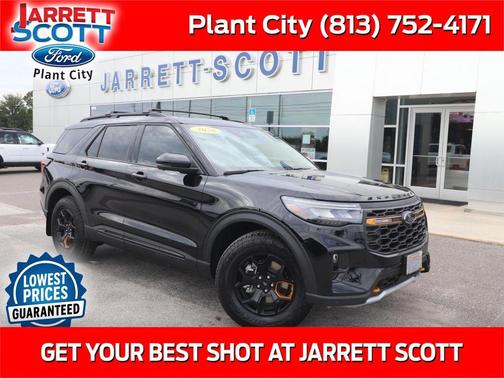 Agate Black Metallic 2026 Ford Explorer Tremor
