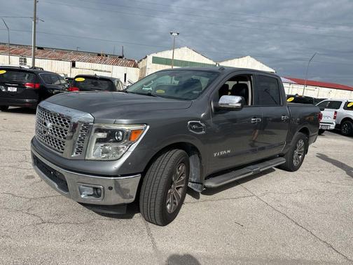 Gun Metallic 2017 Nissan Titan SL
