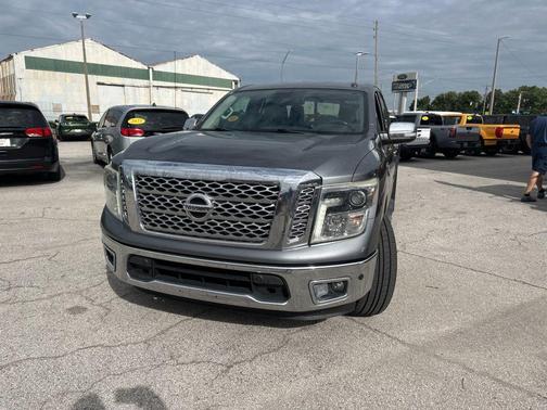 Gun Metallic 2017 Nissan Titan SL