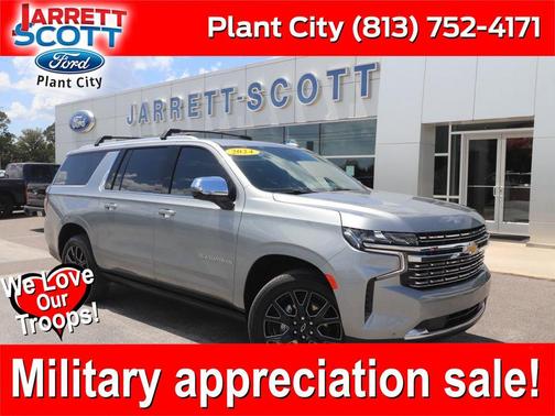 Sterling Gray Metallic 2024 Chevrolet Suburban Premier