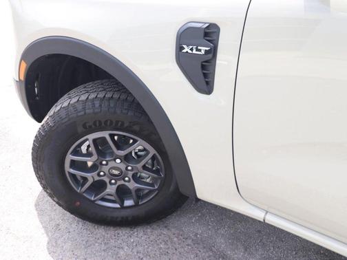 Desert Sand 2026 Ford Ranger XLT