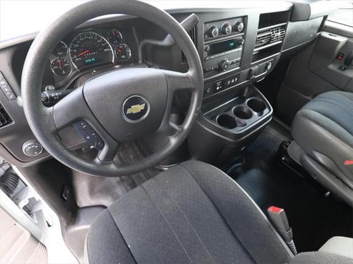 2022 Chevrolet Express 2500 RWD 2500 Regular Wheelbase WT