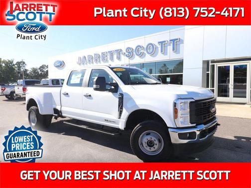 Oxford White 2026 Ford F-350 XL