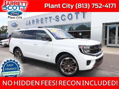 Star White Metallic Tri-Coat 2025 Ford Expedition King Ranch