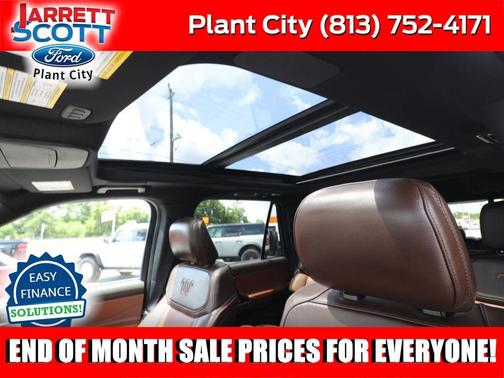 Star White Metallic Tri-Coat 2025 Ford Expedition King Ranch