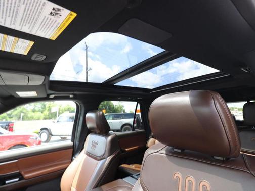 2025 Ford Expedition King Ranch