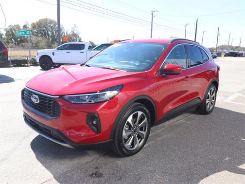 2025 Ford Escape Platinum