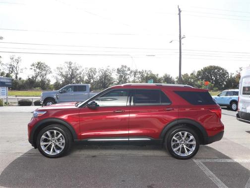 2022 Ford Explorer Platinum