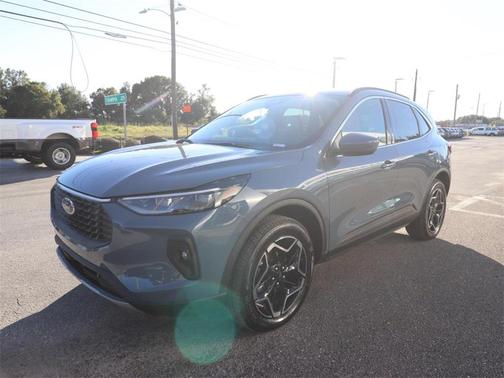 2026 Ford Escape Platinum