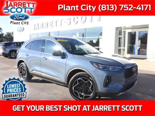 2026 Ford Escape Platinum