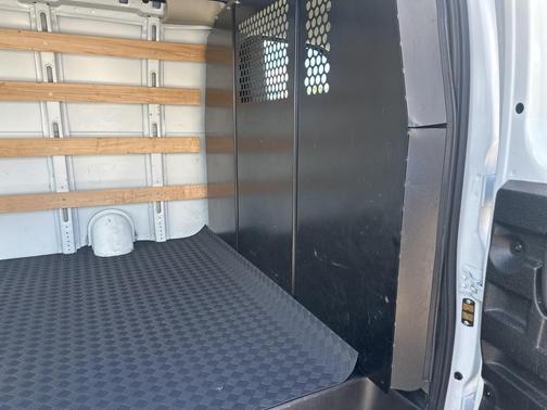 2024 GMC Savana 2500 Work Van