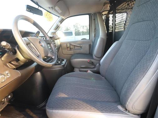 2024 GMC Savana 2500 Work Van