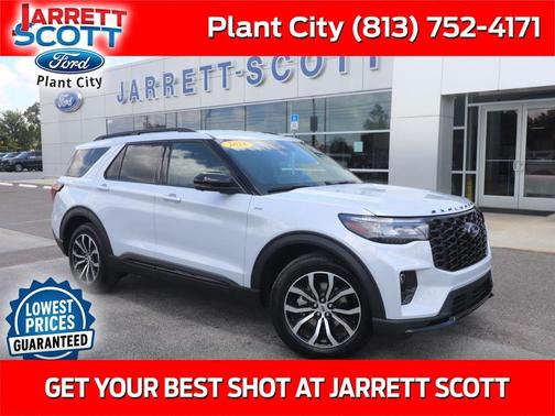 Space White Metallic 2026 Ford Explorer ST-Line