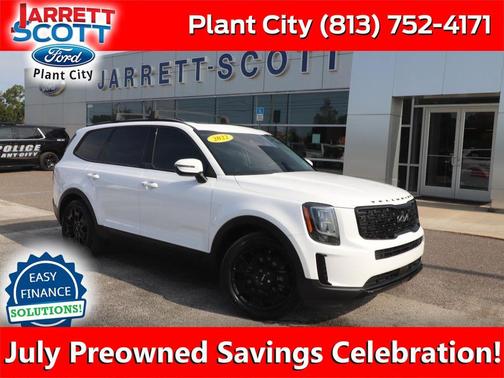 Glacial White Pearl 2022 Kia Telluride EX
