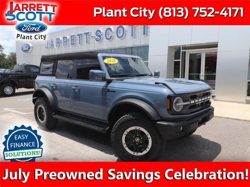 Azure Gray Metallic Tri-Coat 2025 Ford Bronco Outer Banks