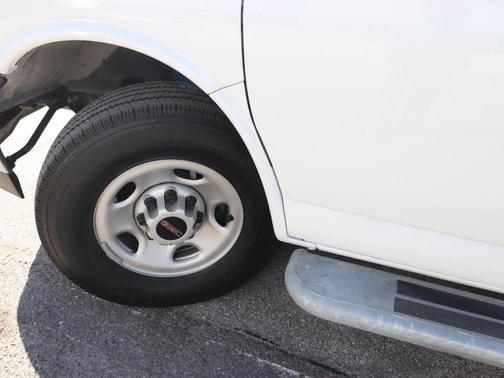 2024 GMC Savana 2500 Work Van