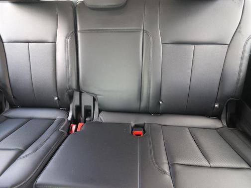 Dark Matter Metallic 2022 Ford Expedition XLT