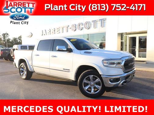 Ivory White Tri-Coat Pearlcoat 2021 RAM 1500 Limited