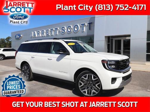 Star White Metallic Tri-Coat 2026 Ford Expedition Max Platinum