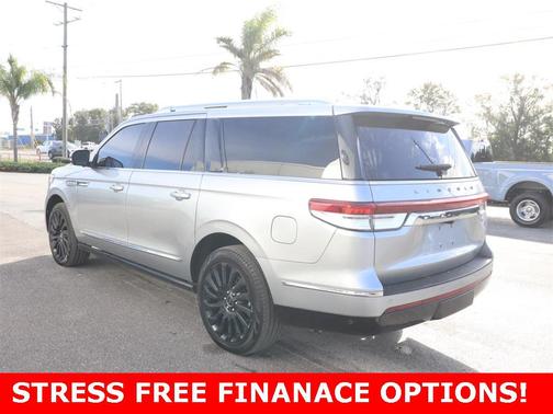 2022 Lincoln Navigator Black Label