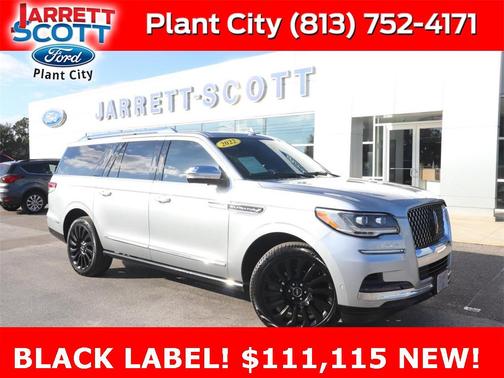2022 Lincoln Navigator Black Label